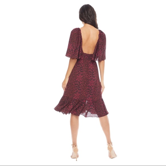 Dress the Population Francesca Leopard Dress - Picture 2 of 9